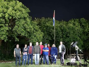 Команду Института астрономии (ИНАСАН) и Институт геофизики и астрономии (ИГУ)